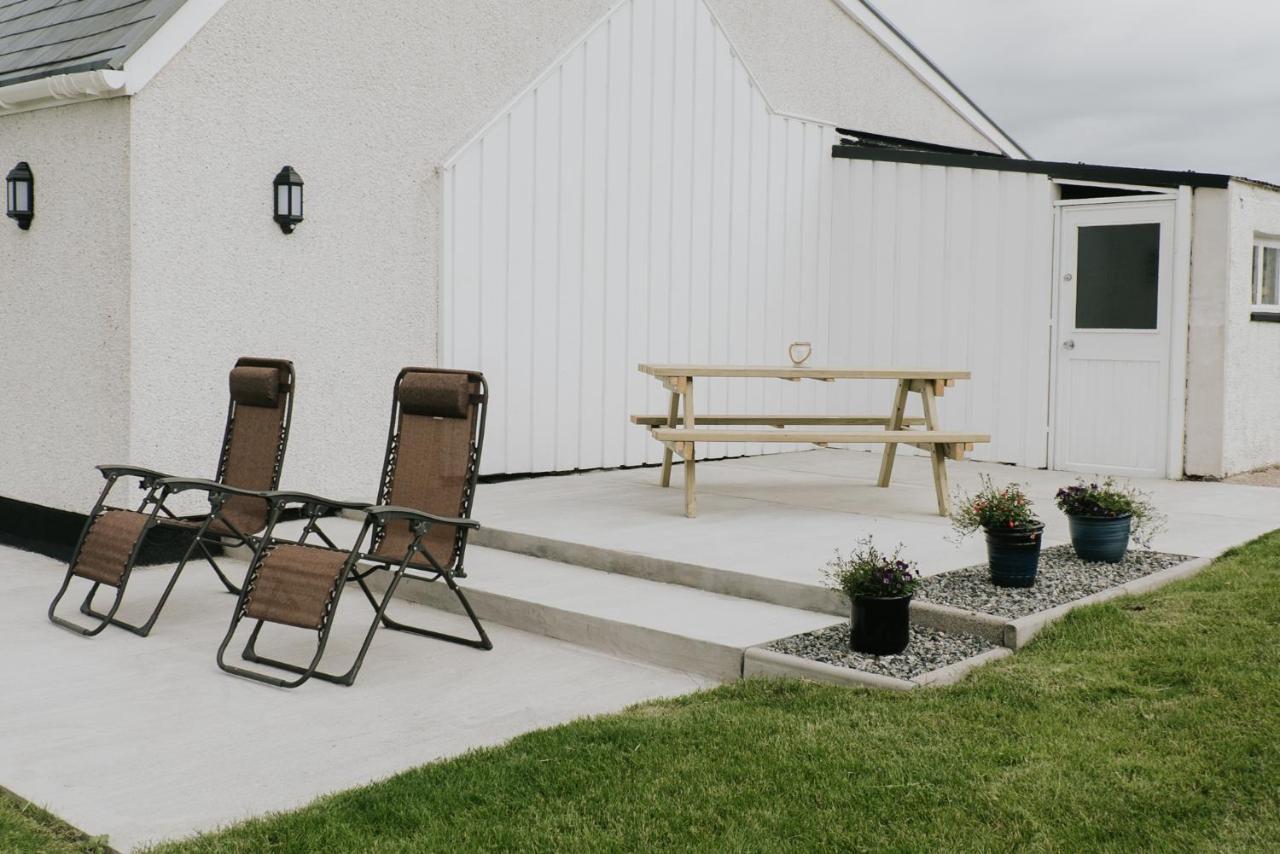 Fisherman'S Cottage Vatisker Exterior photo